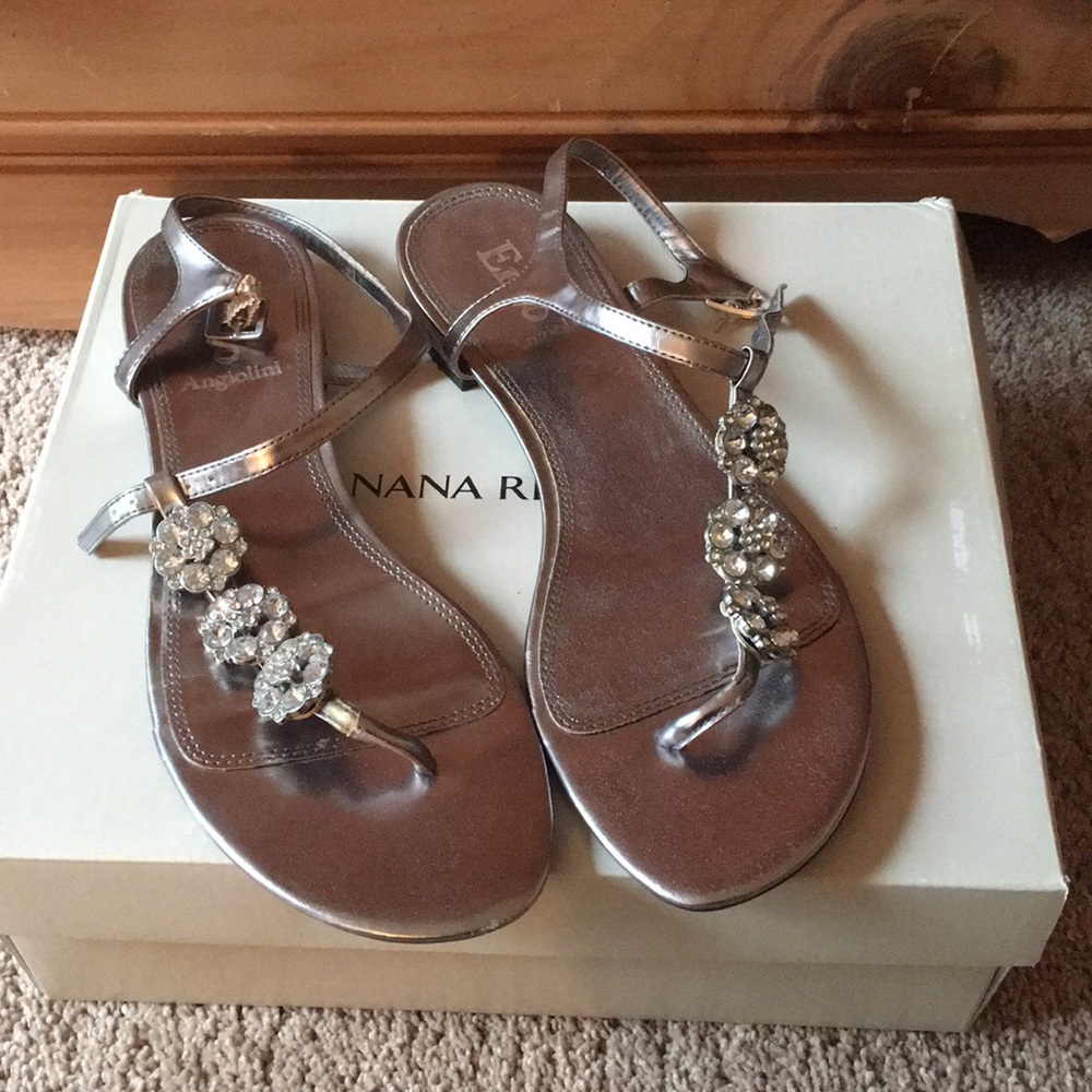 Enzo Angiolini Silver sandals